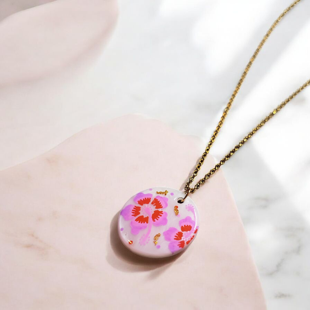 Collier dessiné Flora acier inoxydable rose rouge
