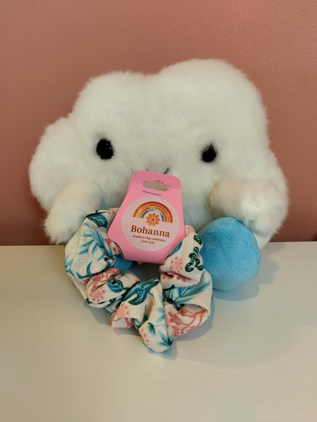 Handmade scrunchie -Floral botanical 