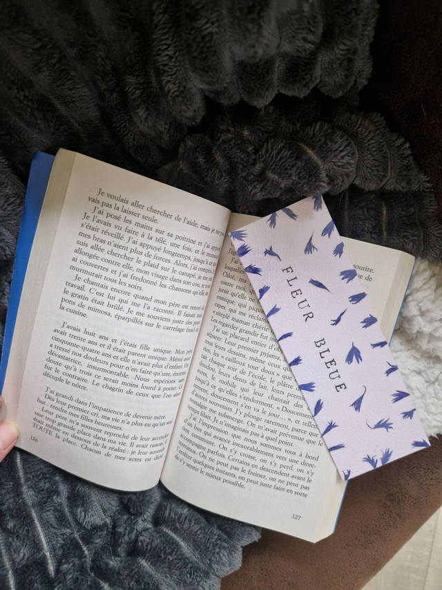 Marque-page "Fleur bleue"