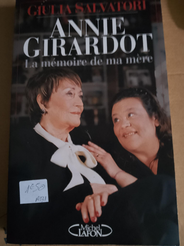 Annie Girardot, la mémoire de ma mère, Julia Salvatori