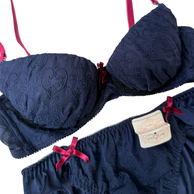 Navy Blue heart embroidered Japanese Bra + Underwear Set UK 32A      
