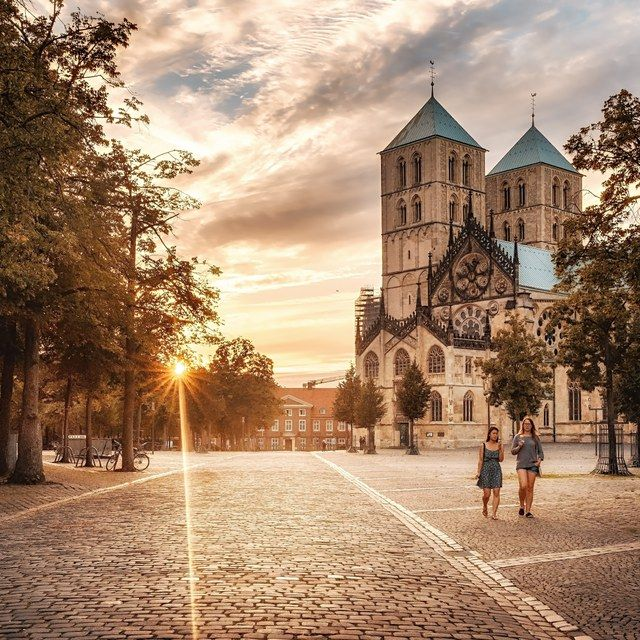 Dom im Abendlicht