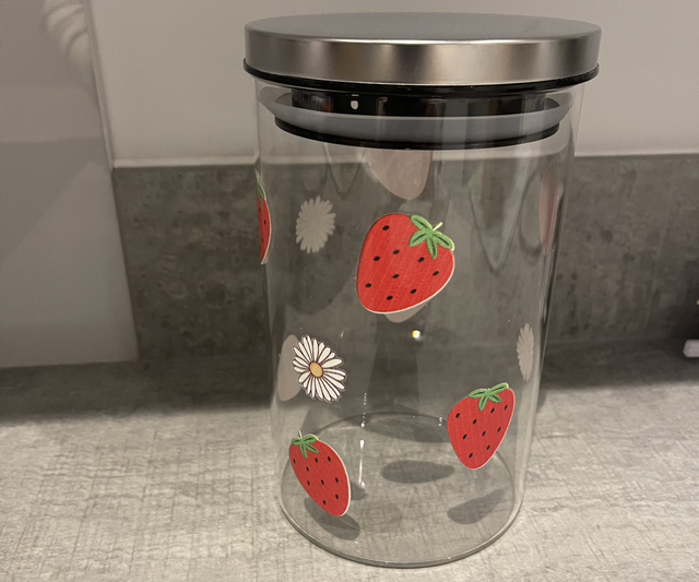 1 litre storage glass jar strawberry’s 