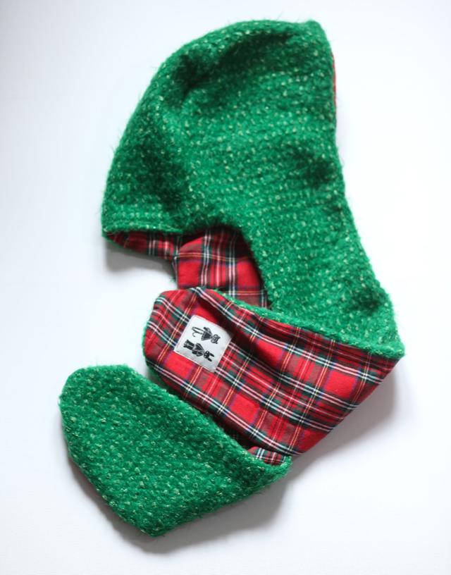 plaid/green hood-scarf