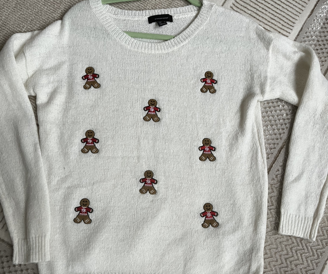 Women’s Size 10 Jumper 