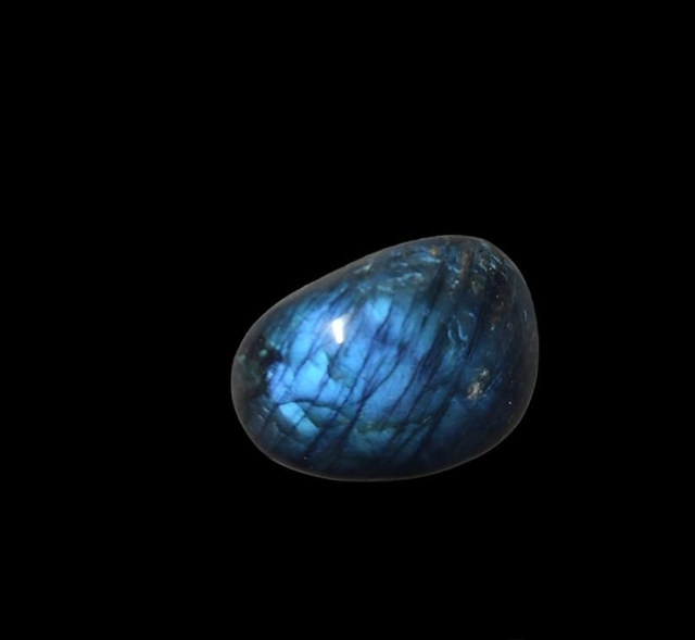 Pierre Roulée De Labradorite 