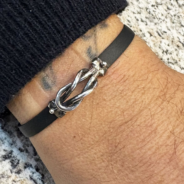 Bracciale con nodo di guida modello 0502