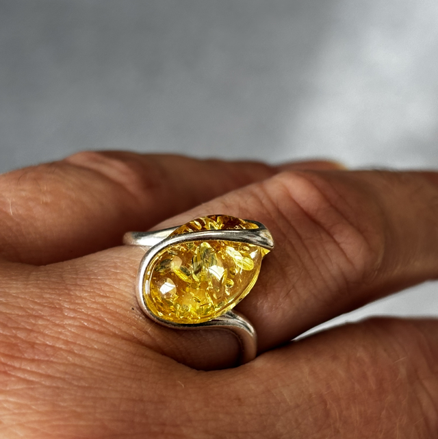 925 Sterling Silver Genuine Baltic Amber Yellow Adjustable Ring 