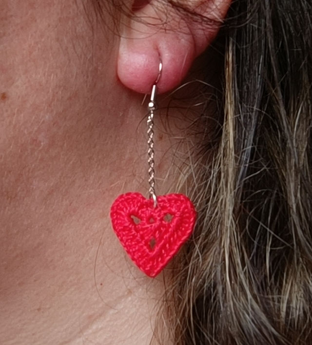 Boucles d’oreilles CARMEN  en Micro crochet - Rouge Carmin