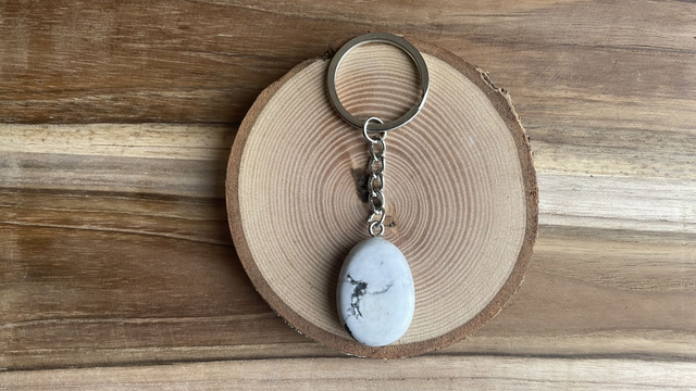 Porte-clefs Pierre HOWLITE