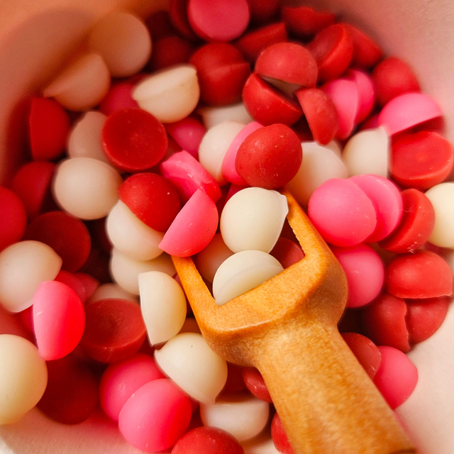 CANDY CANE LANE | WAXY TOTS