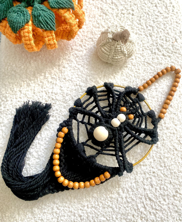 Suspension murale Raven