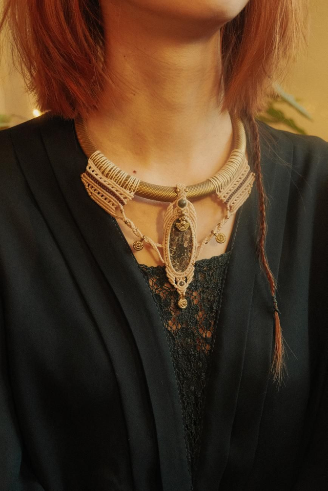 Collier laiton macramé