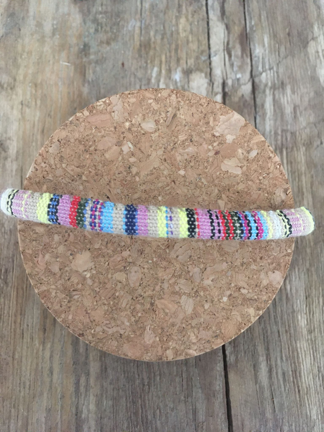BRACELET ROND MULTICOLORE