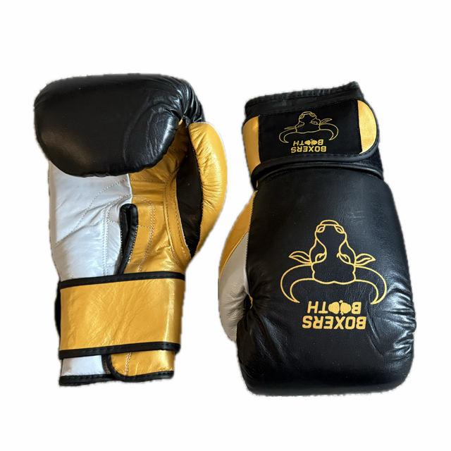 Boxers booth 16oz boxing gloves