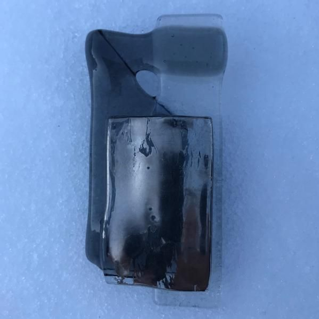 o7 Schmuckanhänger aus Glas versilbert 4 x 9 cm