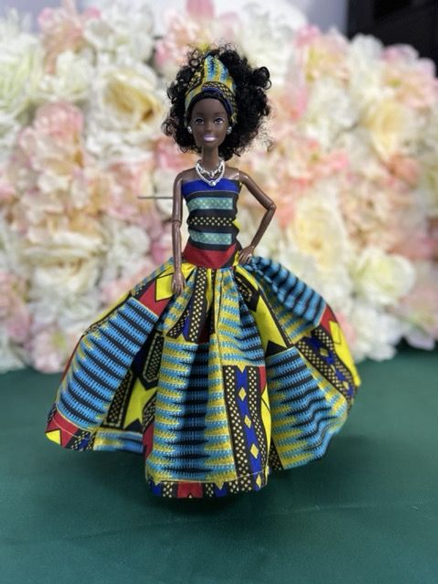 Poupée – Robe en Wax coloré & Coiffe assortie - Fait main
