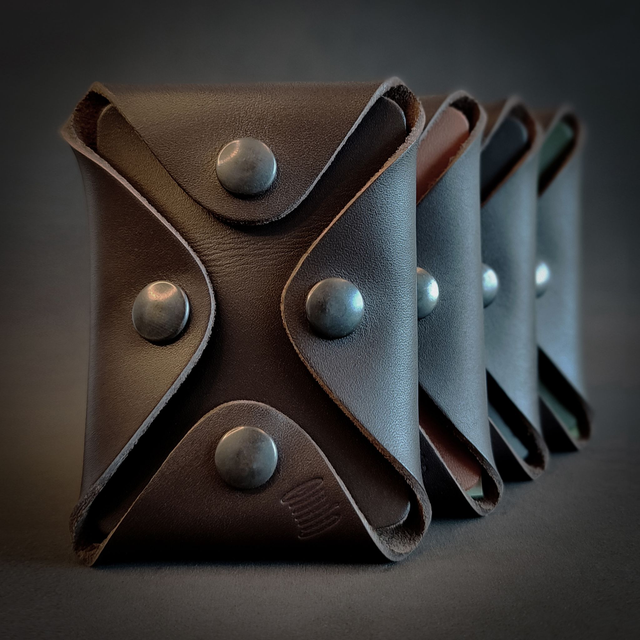 The X - &quot;Dark Brown&quot;