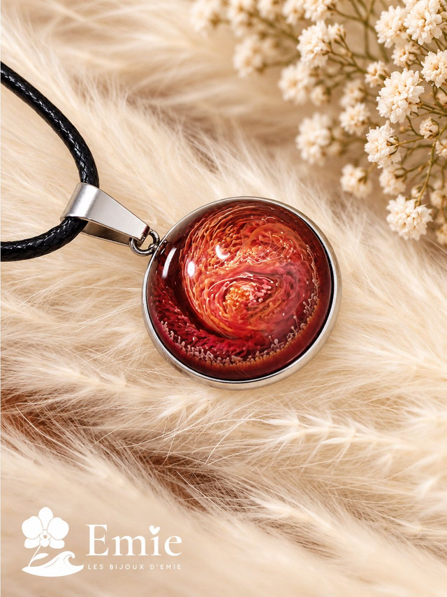 Colliers - Juliette ✨ Tourbillon rouge intense - Résine Epoxy