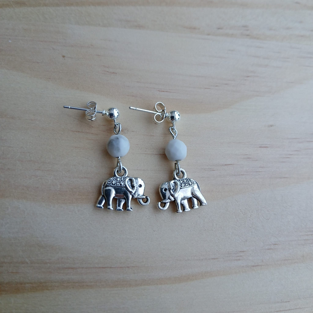 Oorbellen "Elephant Wisdom" met Howliet (3.031)