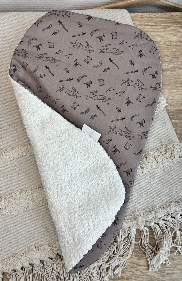 Coussin ovale Albertha's "médiéval"