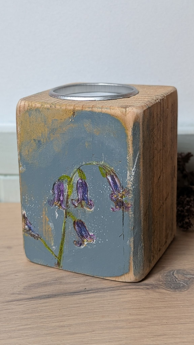 Bluebells - Tealight Holder Reclaimed Wood
