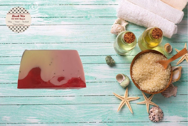 Savon glycérine " Banane cerise "