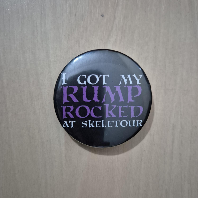 Button: Ghost - Rump Rocked (Skeletour)