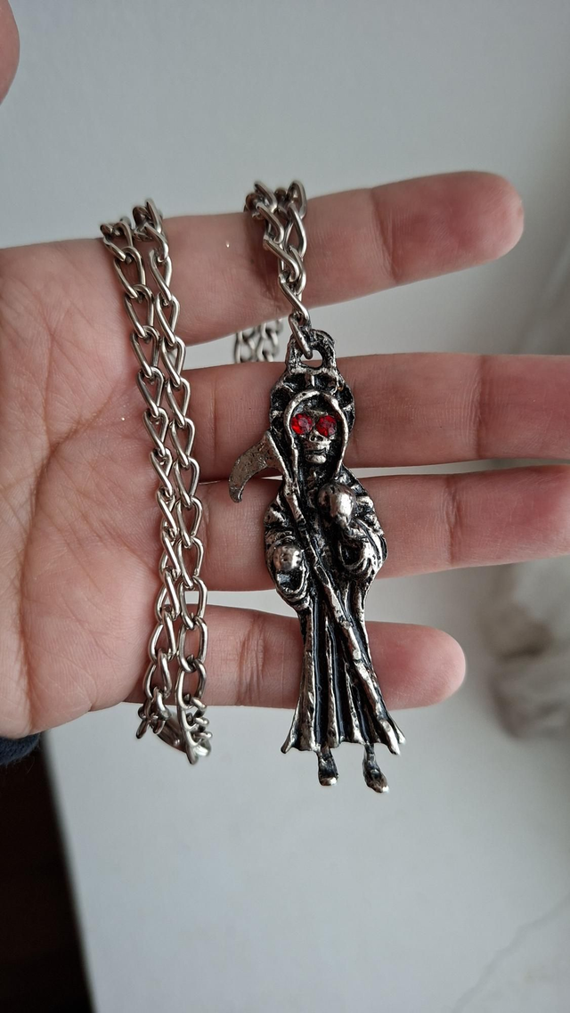 Collier métal Santa Muerte 