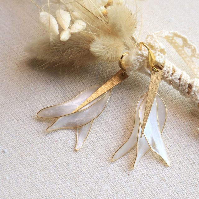 BOUCLES D'OREILLE en résine-bijou de la mariée-Les Intemporelles-