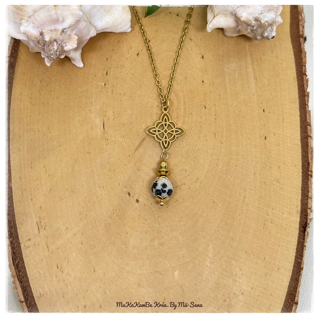 Collier “Nœud de Sorcière” 