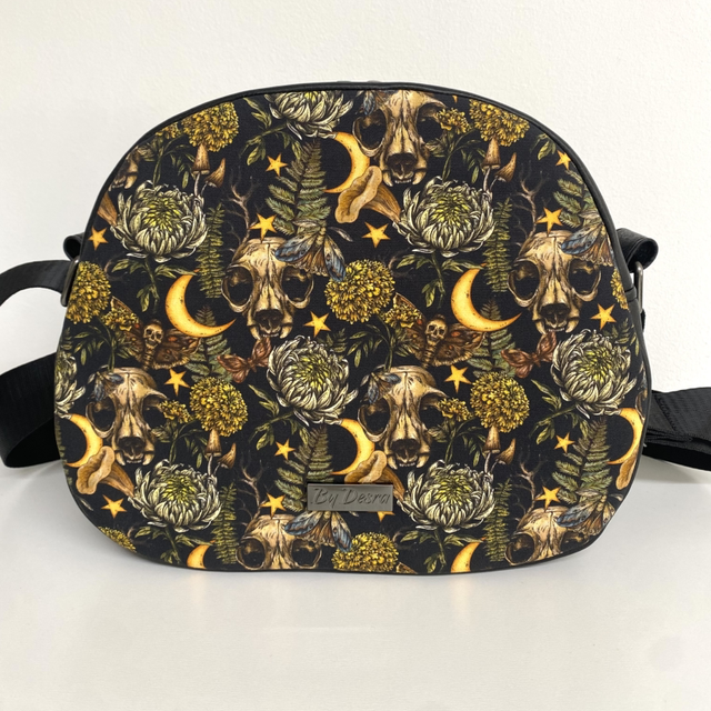Autumn Cat Skull crossbody bag 