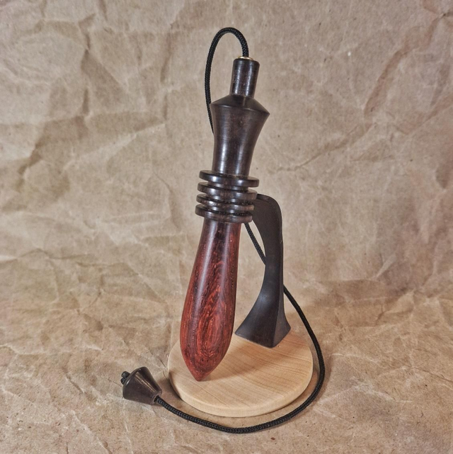 Heka ébène et bois de rose de Madagascar