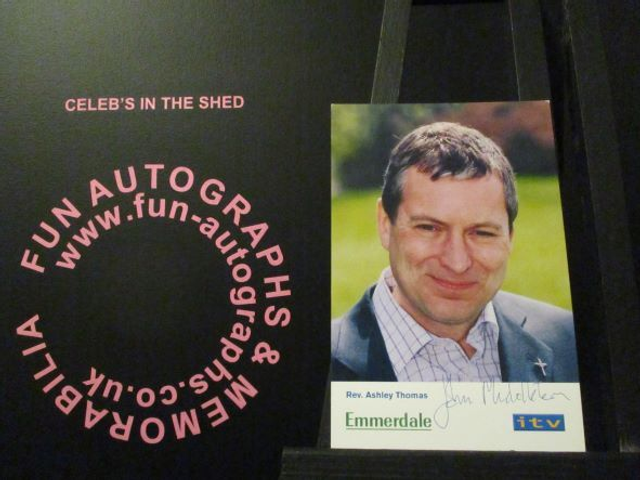 John Middleton (Rev. Ashley Thomas) Original Emmerdale Blue &amp; Yellow Itv Logo Pre-Print Cast Card (SEE PIC)