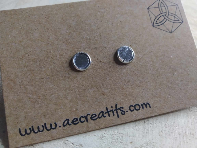 Boucles d&#039;oreilles puces cuir argent