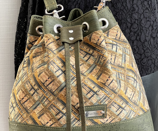 Sac seau kaki « tressage urbain »