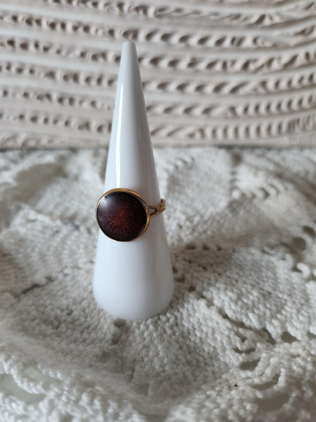 Bague noir rouge doré 