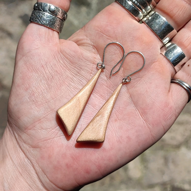 Boucles d'Oreilles en Bois de Frêne et Argent