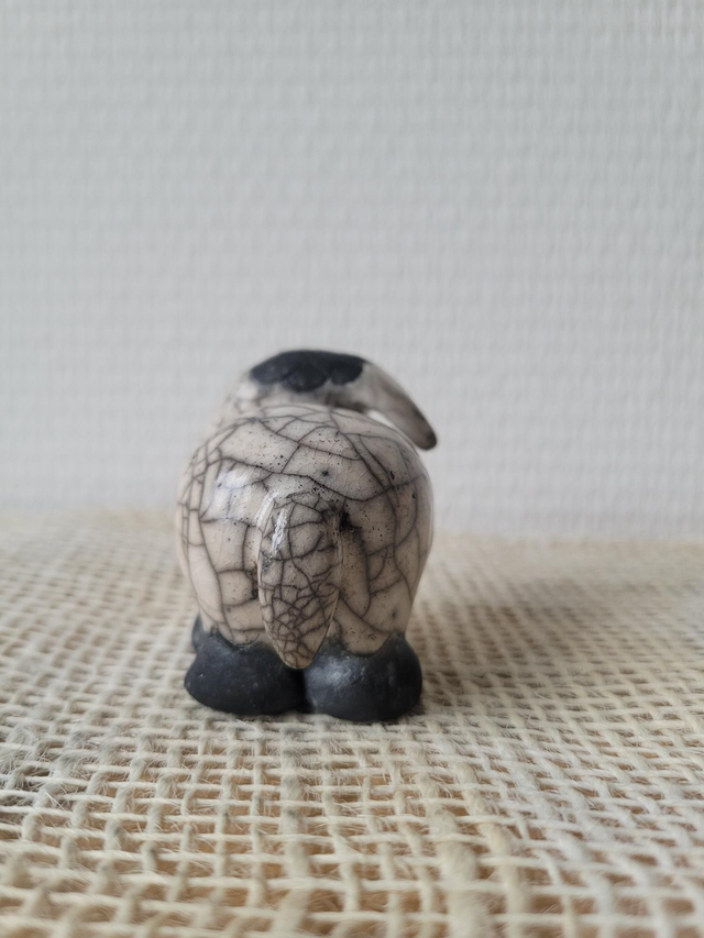 Mouton en céramique, Raku