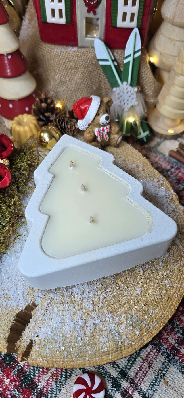 🎄 Bougie Sapin de Noël – Contenant en alliage minéral