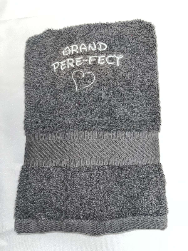 Serviette de toilette brodée