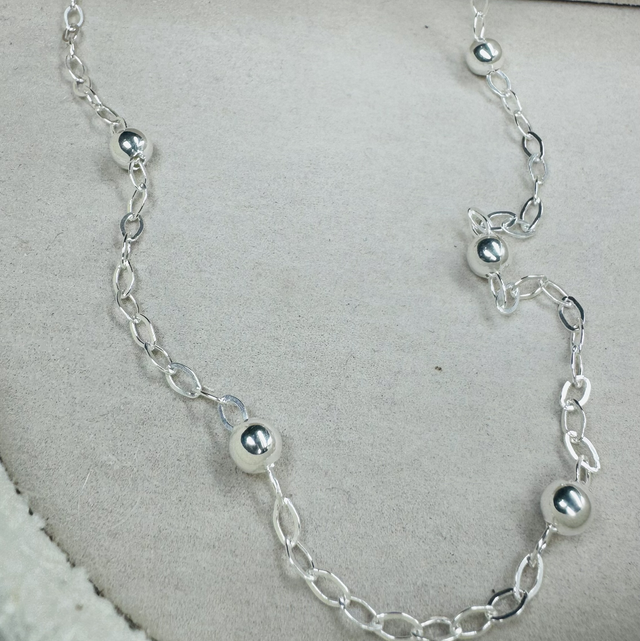 Choker elos com bolas❌ESGOTADA 