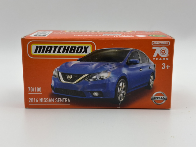 Matchbox Power Grabs 2014 Toyota Sentra in Blau