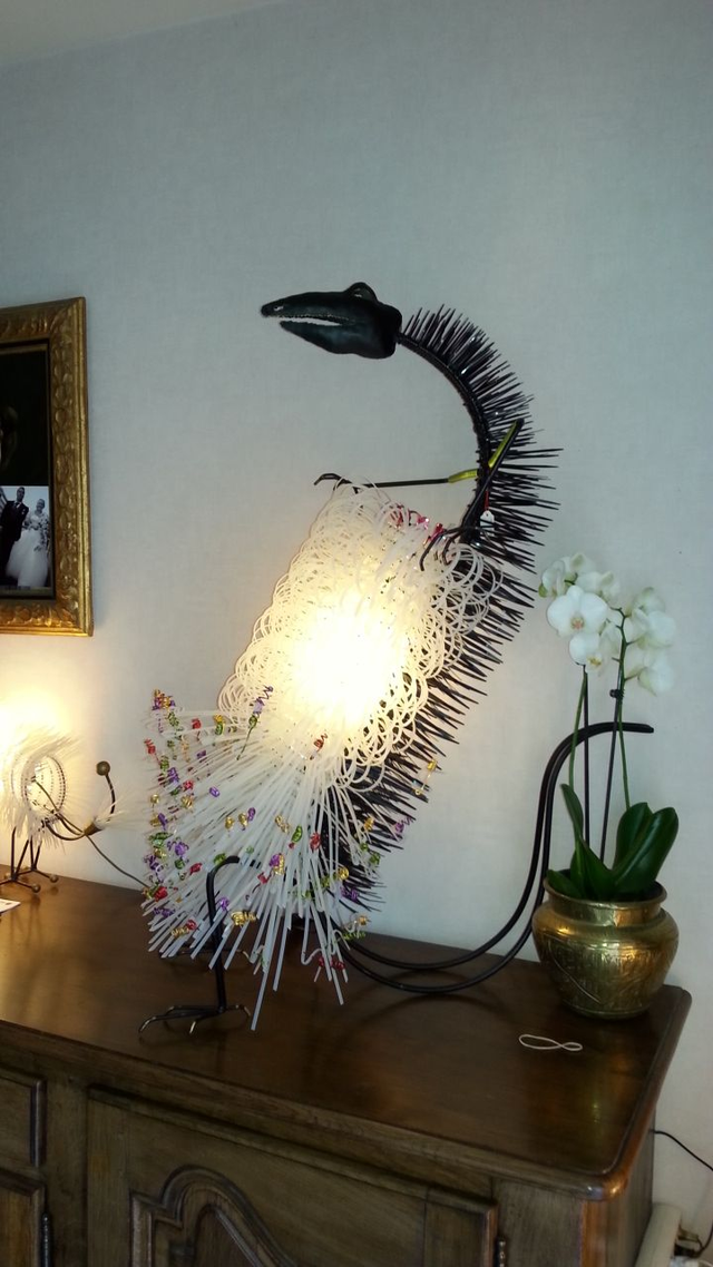 Lampe &quot;le Dynausore en jupe&quot;  H 1m