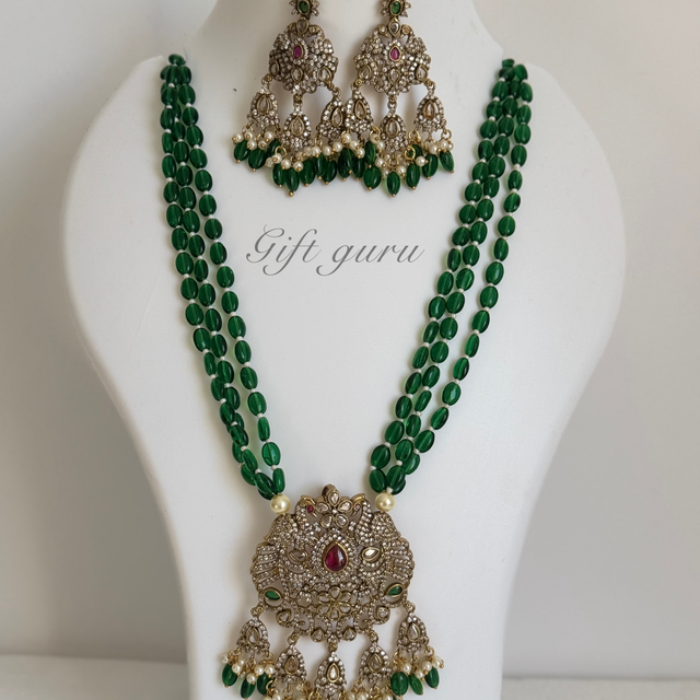 Semi Precious Beads With Victorian Pendant Set