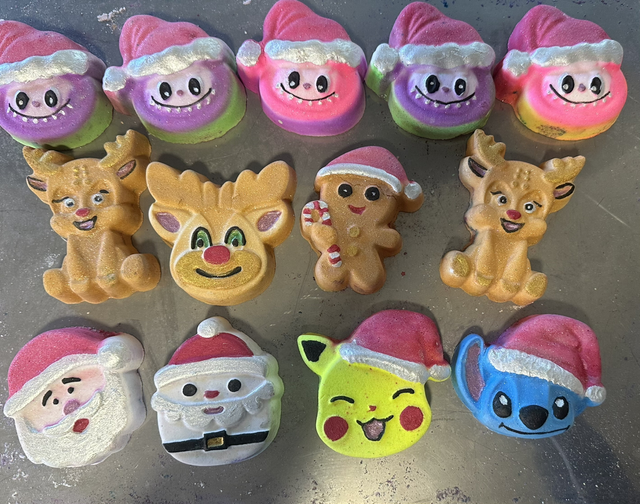 Christmas Novelty Bath Bombs