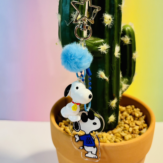 Snoopy figure &amp; acrylic keychain blue Pom Pom 