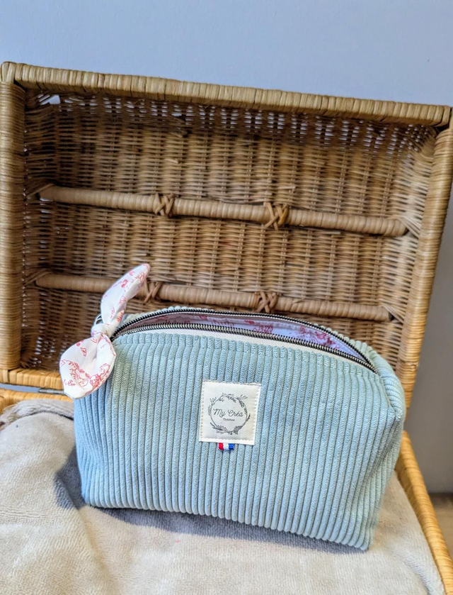 Trousse en velours 