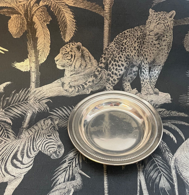 Dessous de bouteille en argent