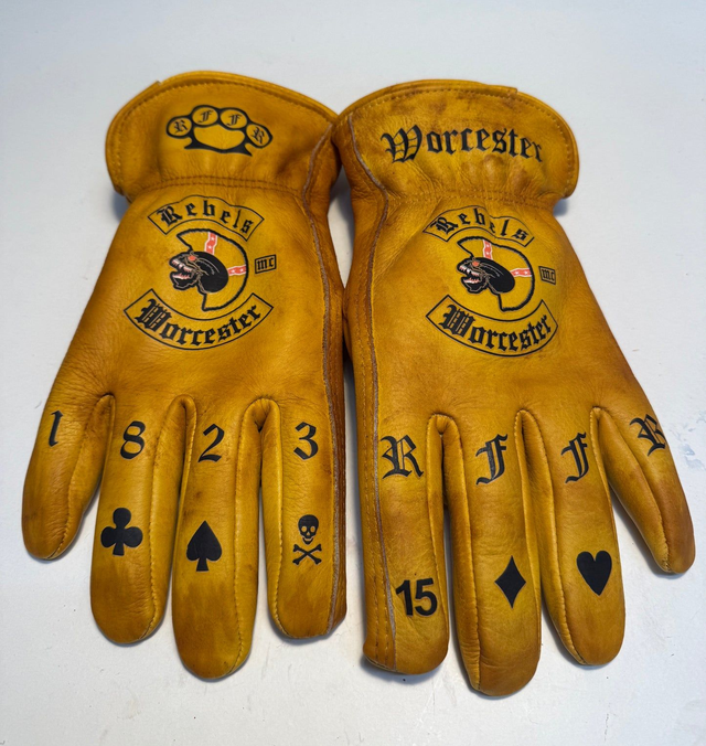 Club Gloves
